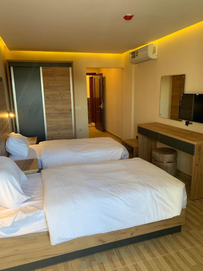 The Palm Hotel 亚喀巴 外观 照片