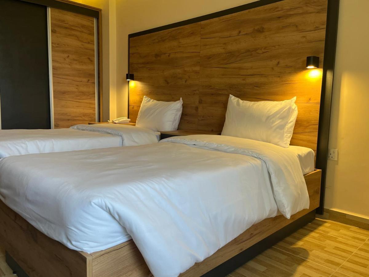 The Palm Hotel 亚喀巴 外观 照片