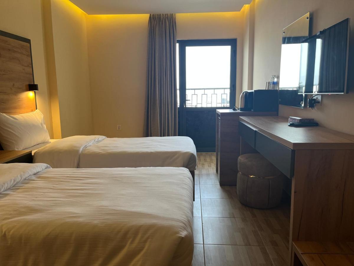 The Palm Hotel 亚喀巴 外观 照片