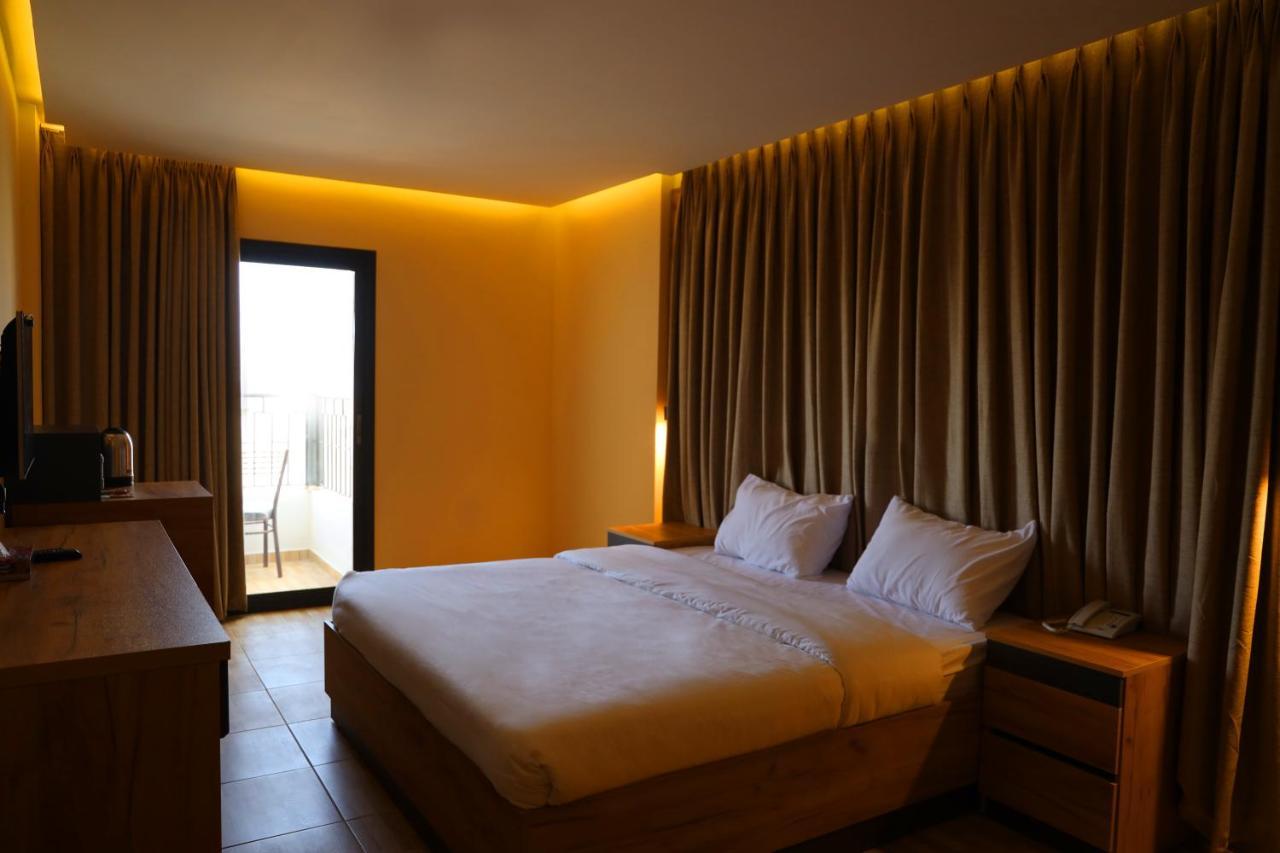 The Palm Hotel 亚喀巴 外观 照片